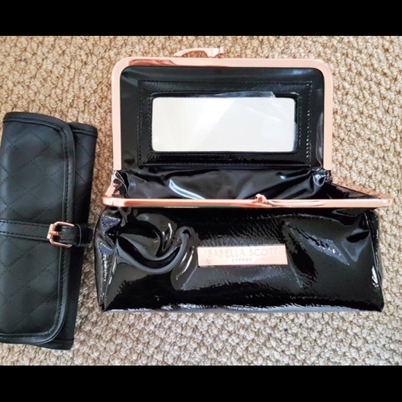 SEARCHING FOR ISABELLA SCOTT SYDNEY COSMETIC CASE - Picture 3 of 8